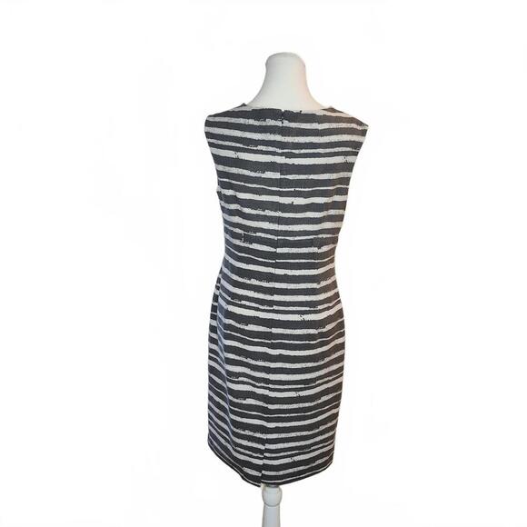 Ellen Tracy Women's Size 8 Black and White Striped Sheath Dress - Picture 3 of 10